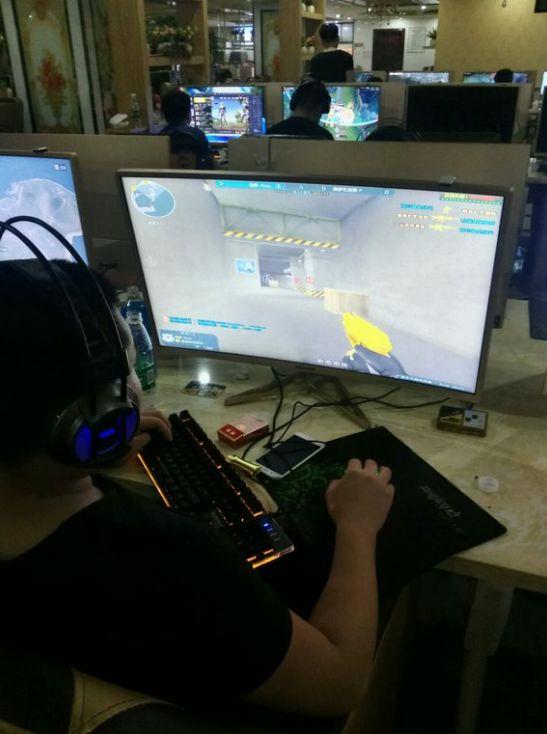 G2官方海报庆祝夺冠：12-0已经完成 我们是LEC的王者！